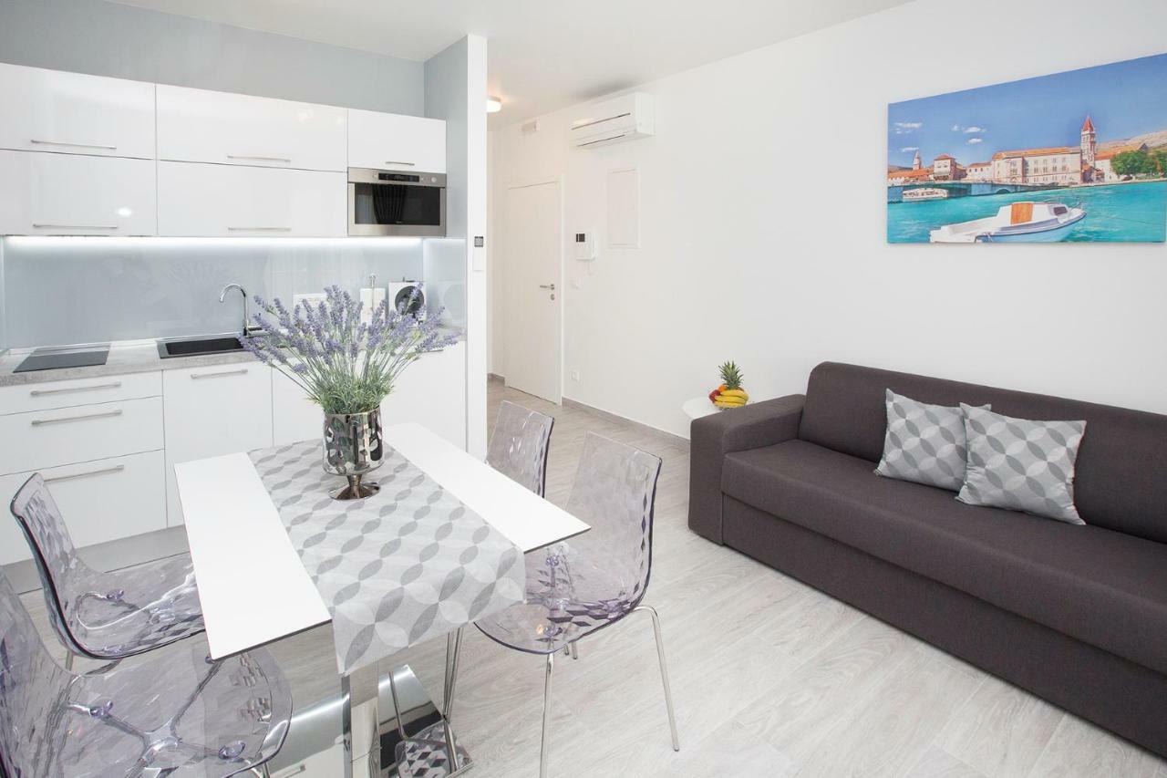 Villa Apartments Art Trogir Exterior foto
