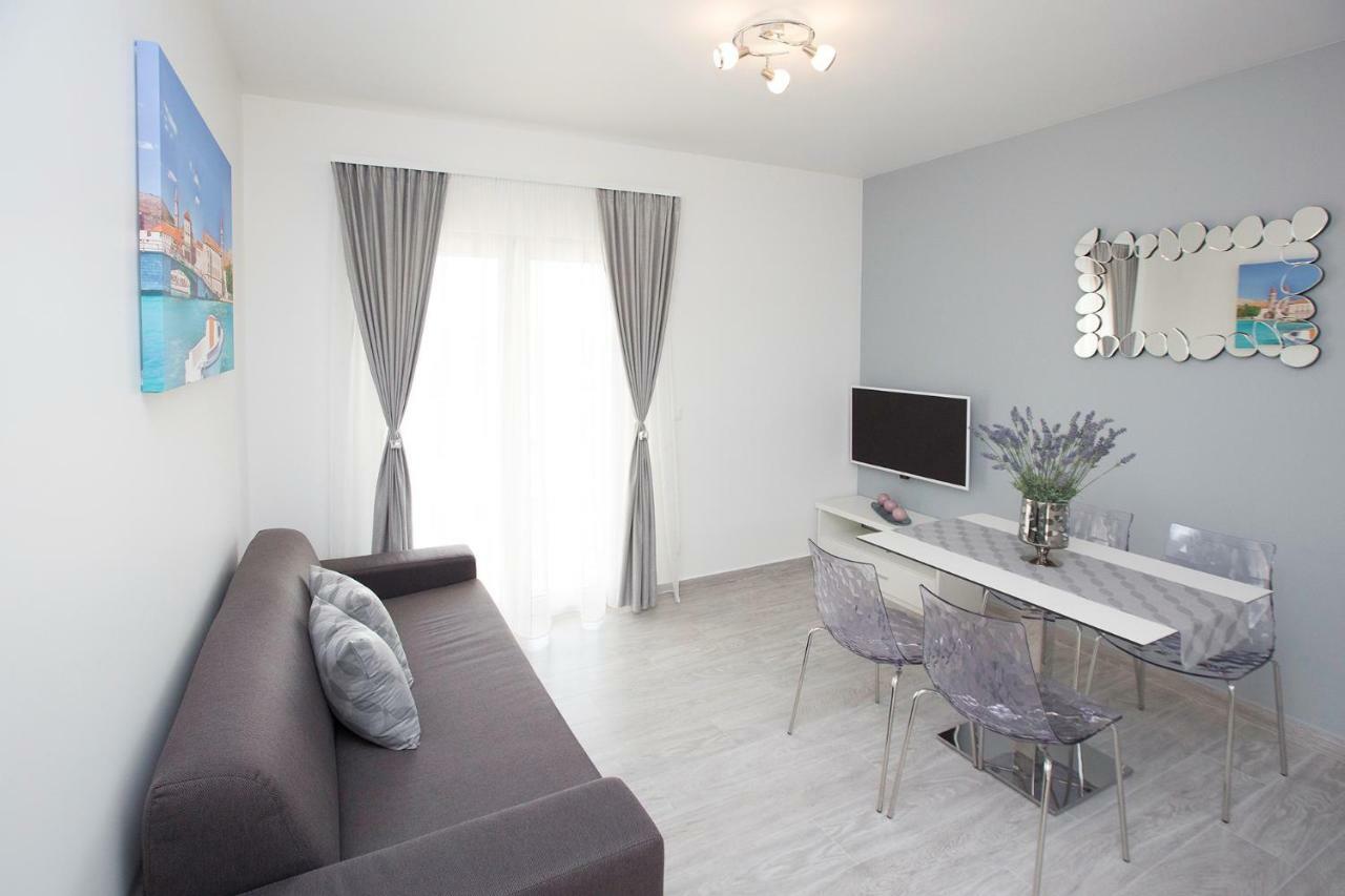 Villa Apartments Art Trogir Exterior foto