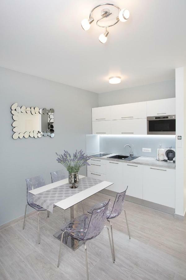 Villa Apartments Art Trogir Exterior foto