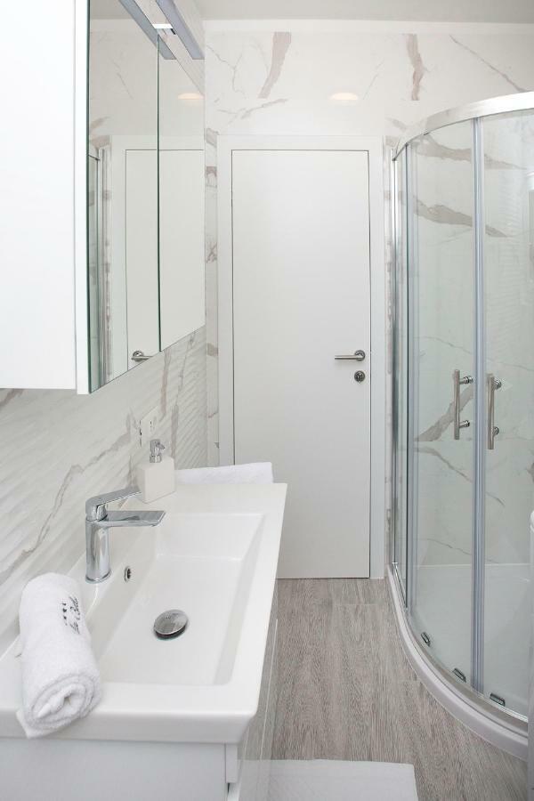 Villa Apartments Art Trogir Exterior foto