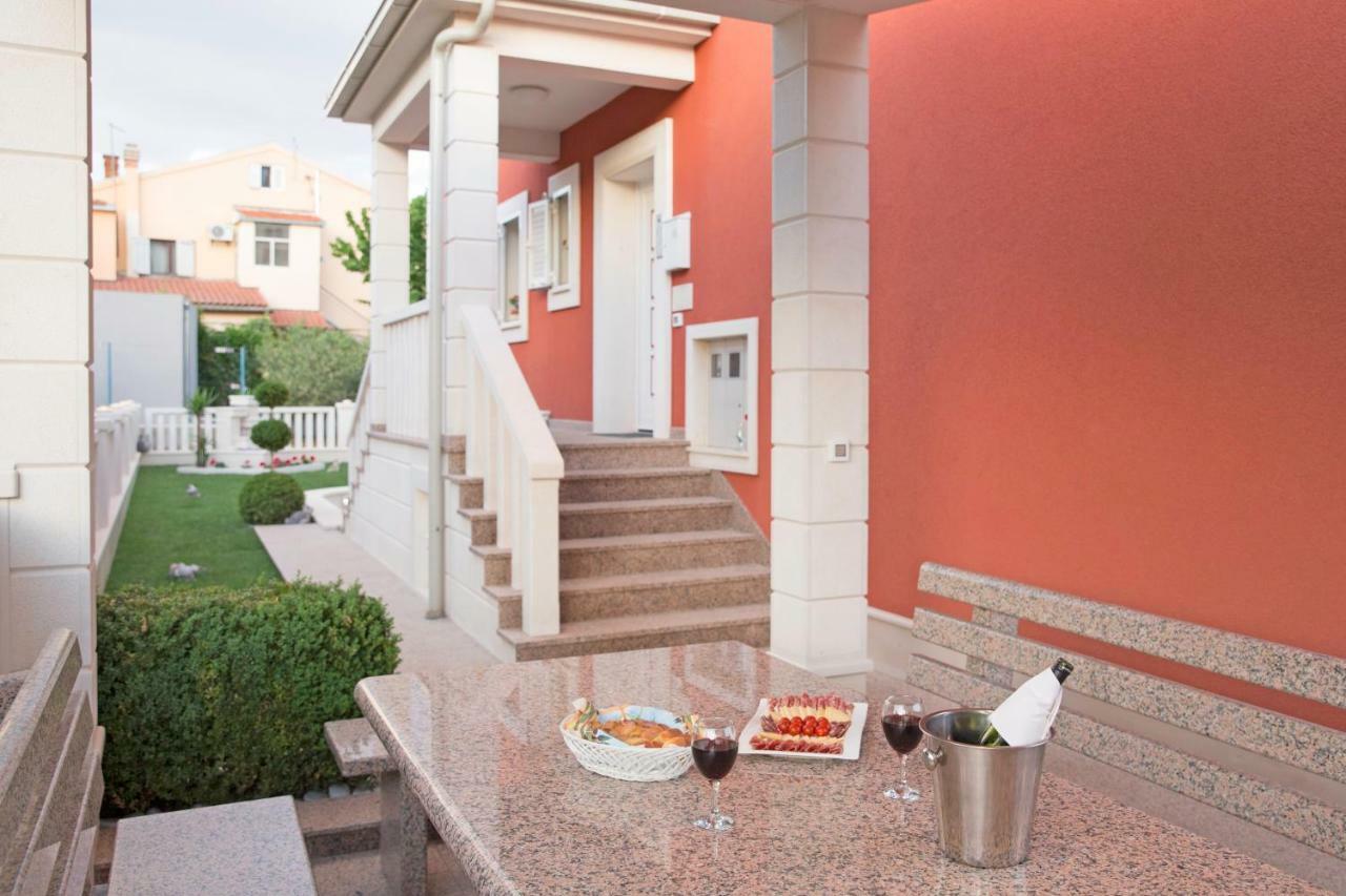 Villa Apartments Art Trogir Exterior foto